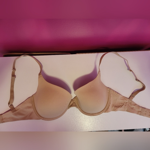 b.tempt'd by Wacoal b.classic Contour Bra 953201 - Picture 1 of 3